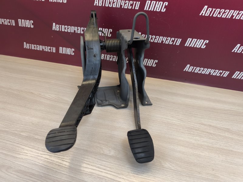 педальный узел