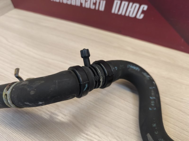 Патрубок радиатора