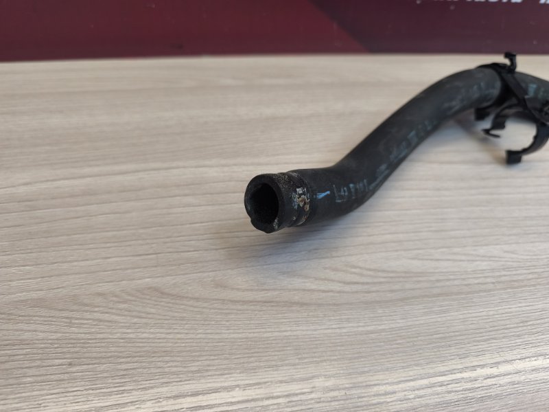 Патрубок отопителя