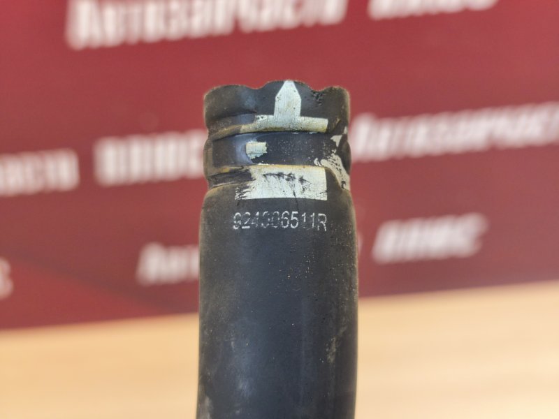 Патрубок отопителя