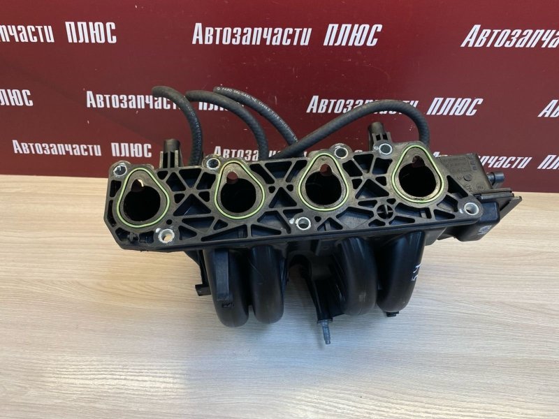 Впускной коллектор