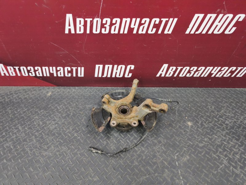 Кулак поворотный