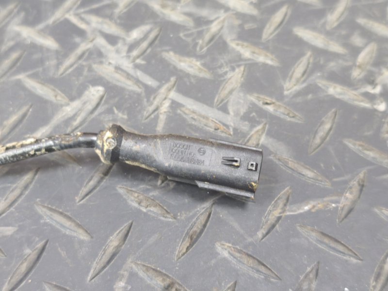 Кулак поворотный