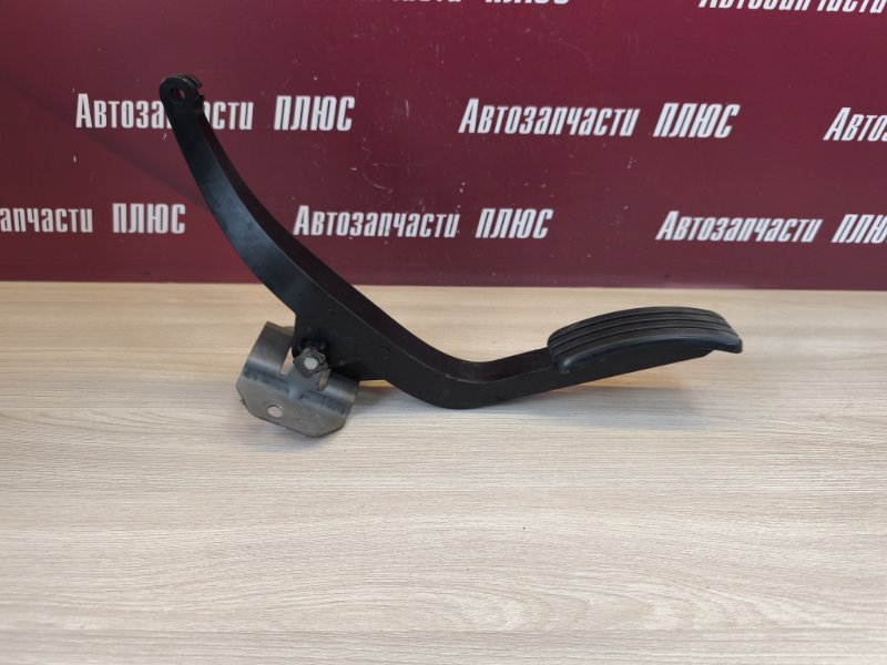 Педаль газа