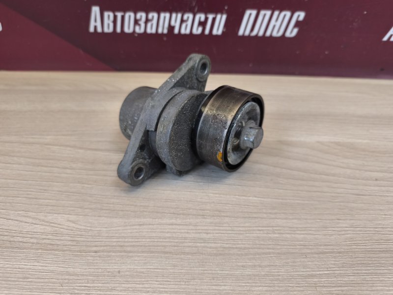 Ролик натяжителя грм