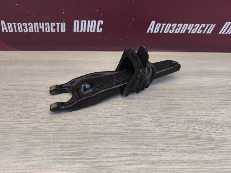 Вилка сцепления