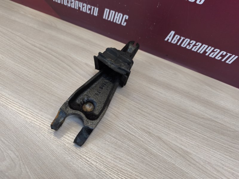 Вилка сцепления