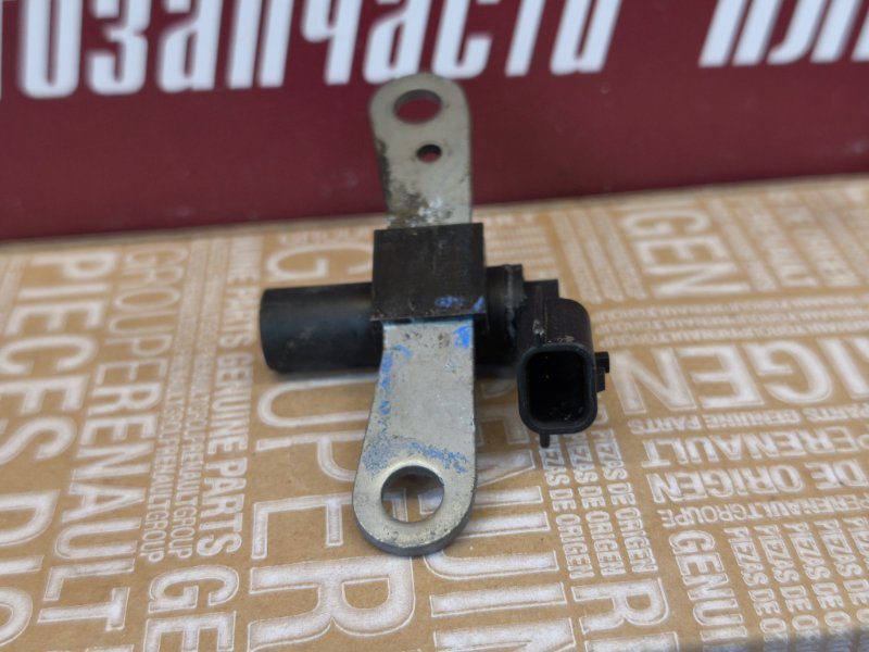 Датчик положения коленвала