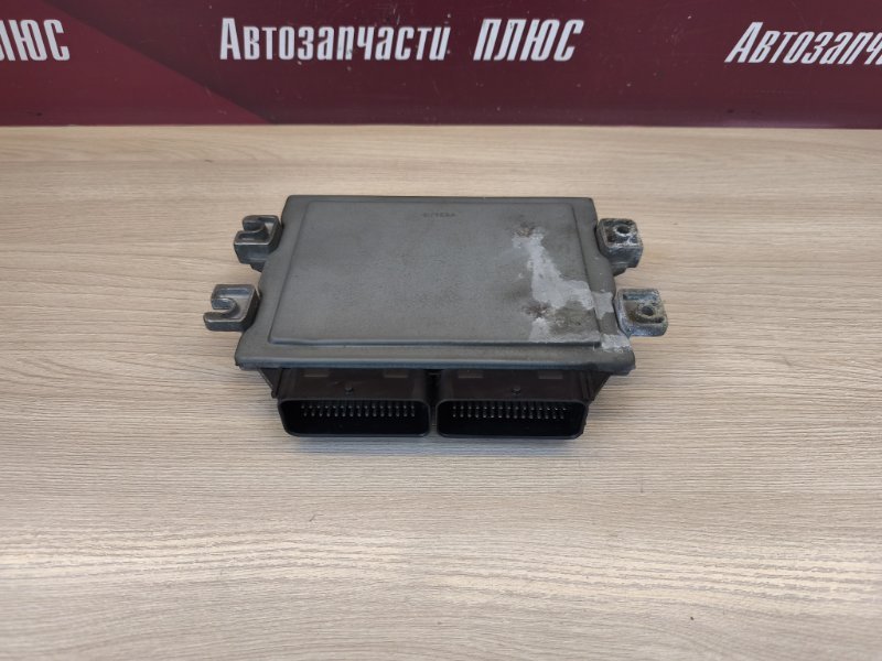 Блок управления двигателем