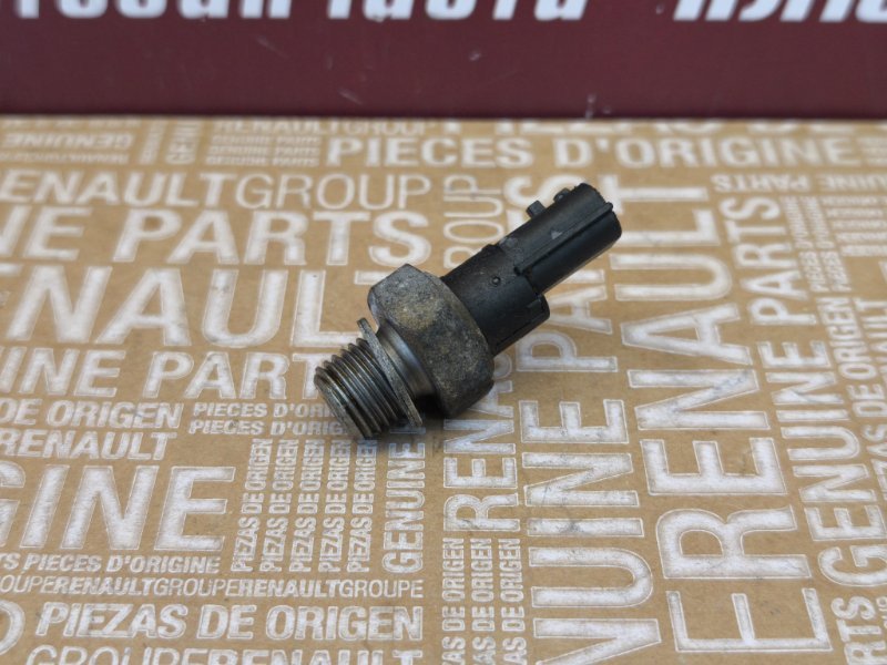 Датчик давления масла