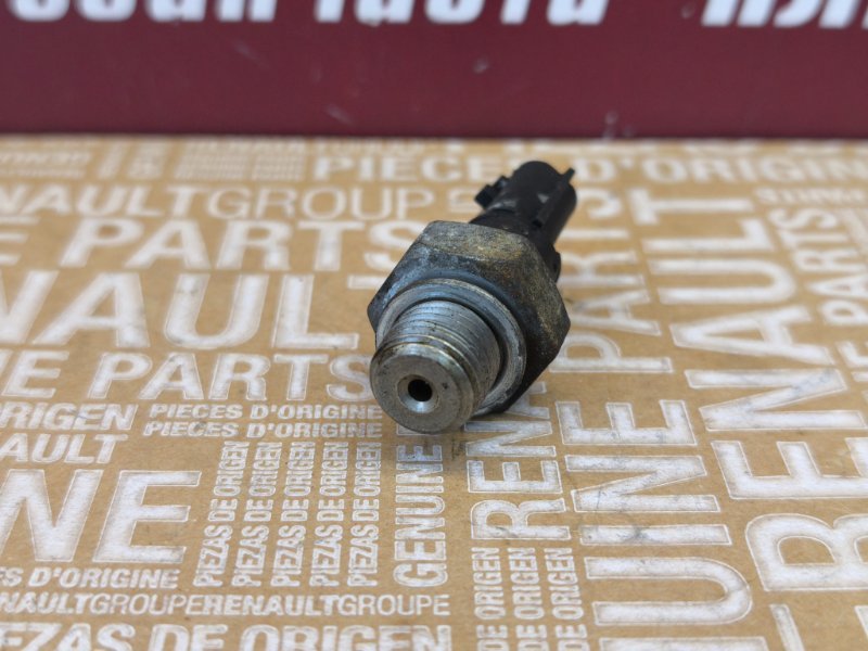 Датчик давления масла