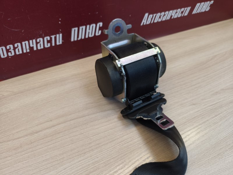 Ремень безопасности