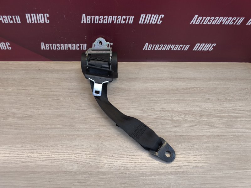 Ремень безопасности