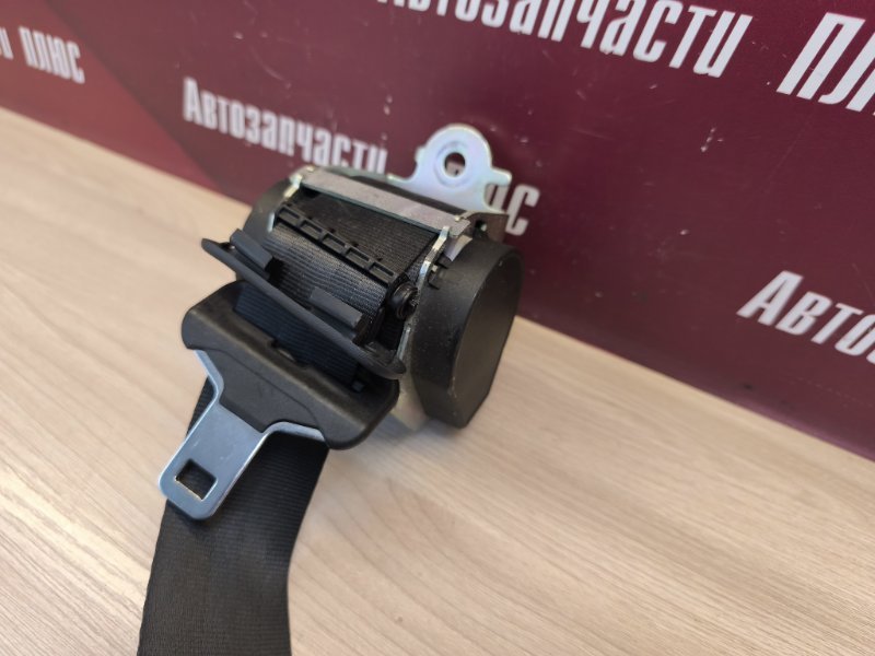 Ремень безопасности