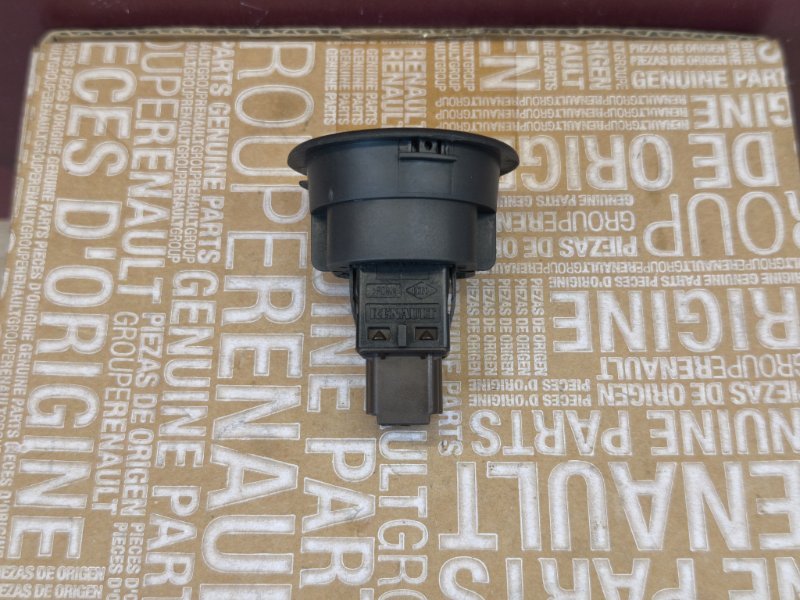 Выключатель подушки безопасности