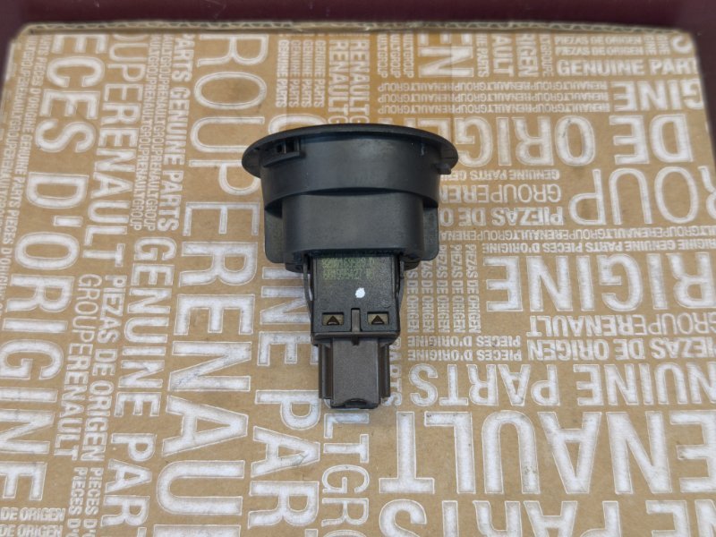 Выключатель подушки безопасности