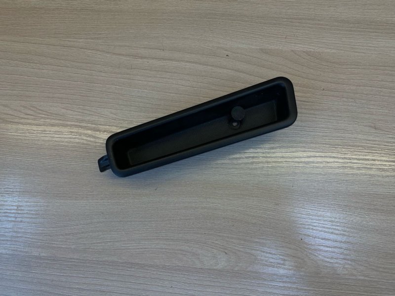 Накладка двери