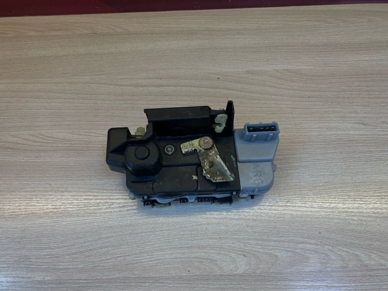 Замок      двери