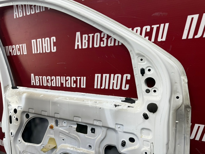 Дверь боковая