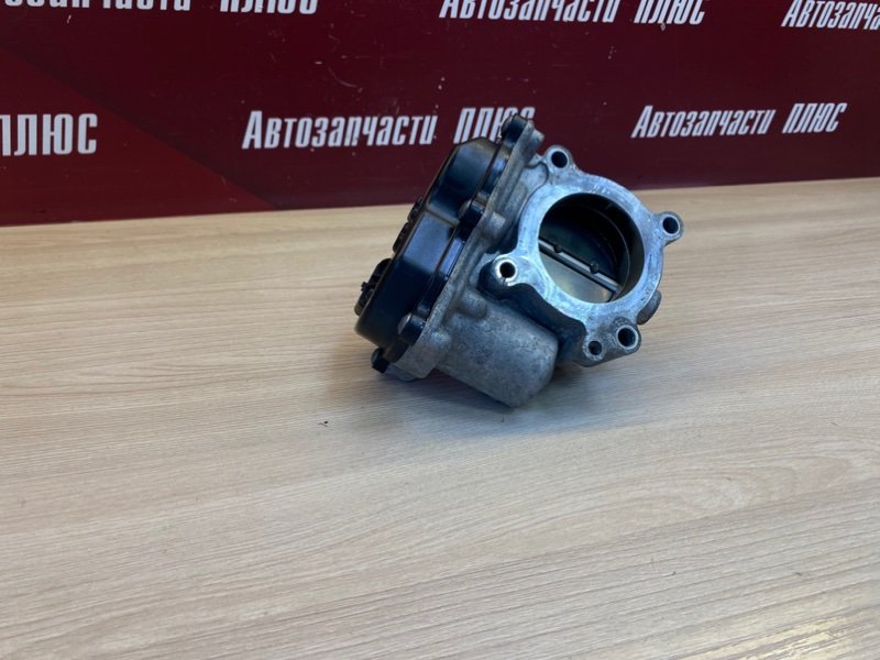 Дроссельная заслонка