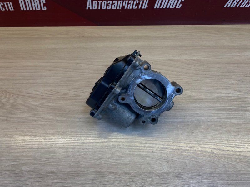 Дроссельная заслонка