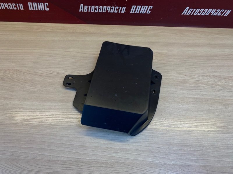 Кронштейн бампера