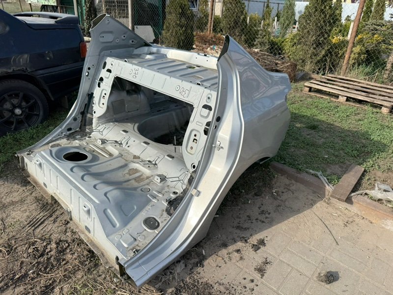 Задняя часть кузова