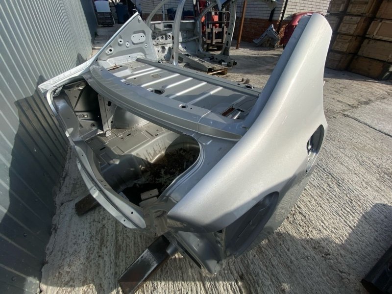 Задняя часть кузова