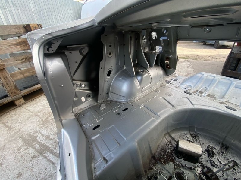 Задняя часть кузова