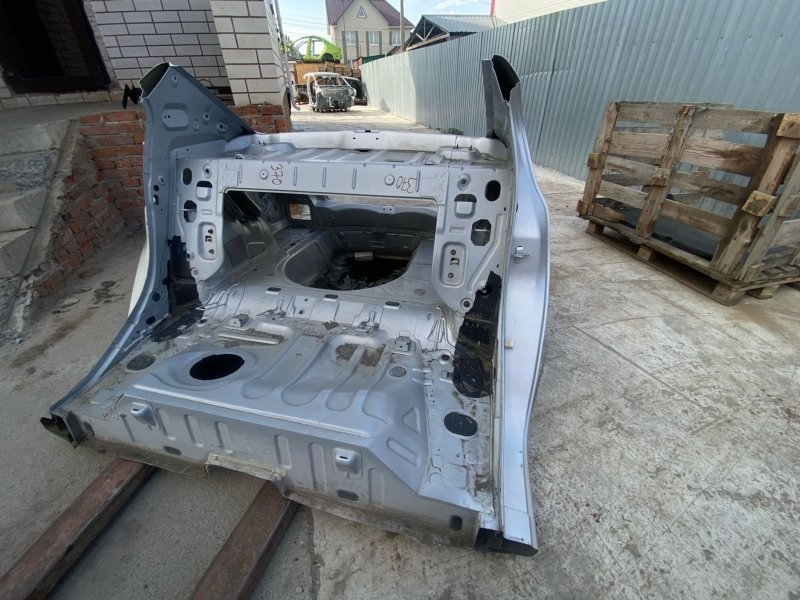 Задняя часть кузова