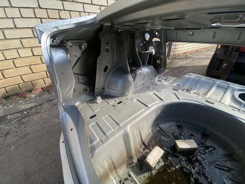 Задняя часть кузова