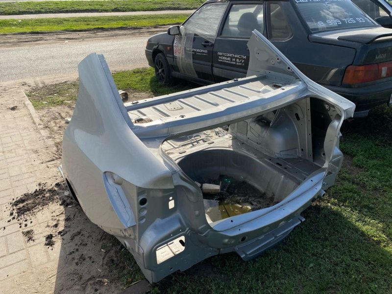 Задняя часть кузова