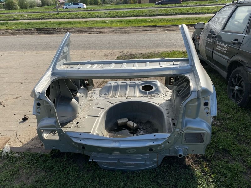 Задняя часть кузова