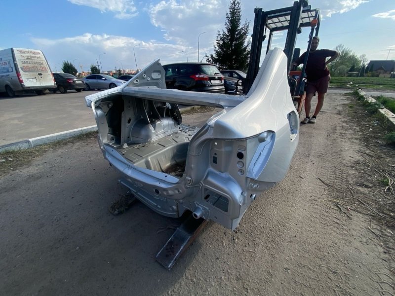 Задняя часть кузова