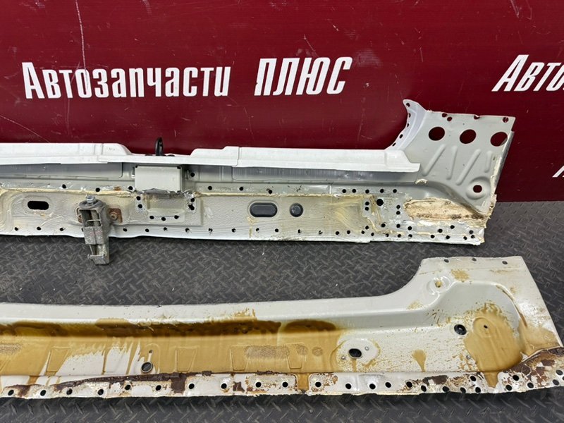 Задняя панель