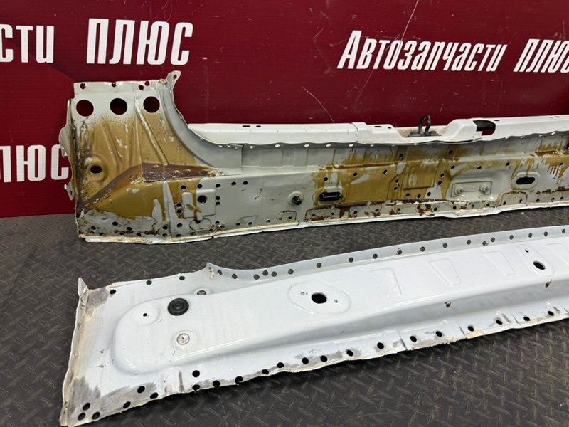 Задняя панель