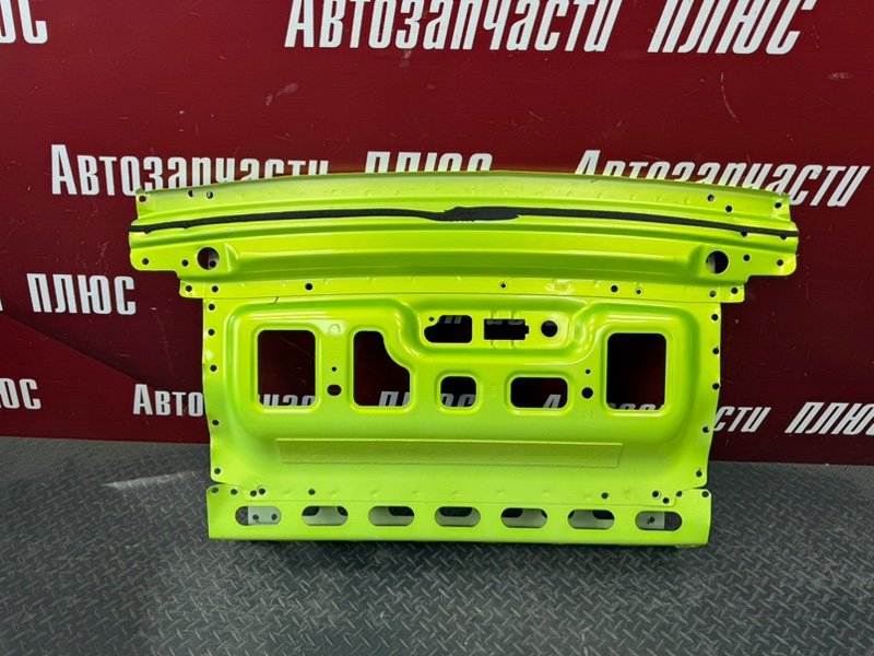 Задняя полка