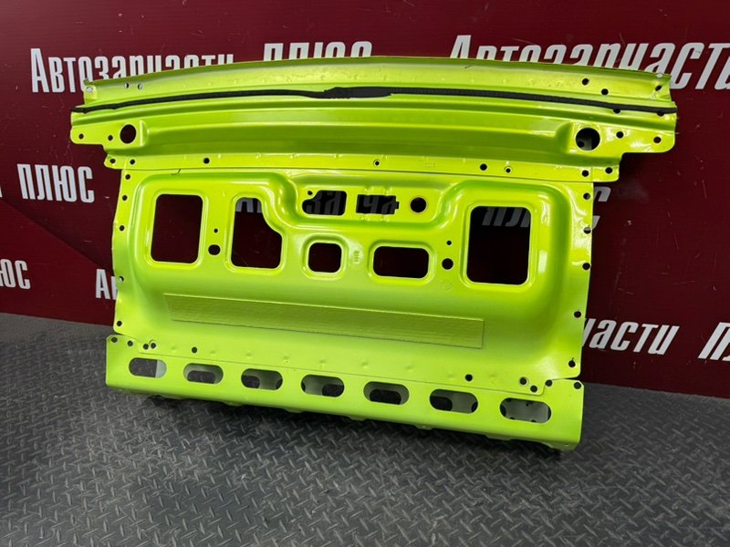 Задняя полка