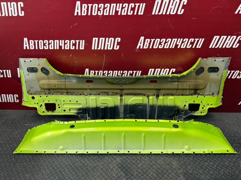 Задняя панель кузова