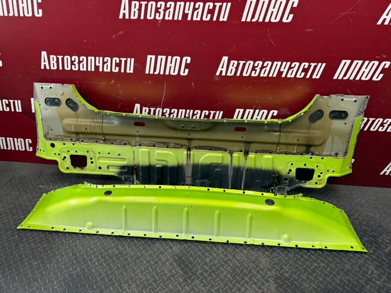 Задняя панель кузова