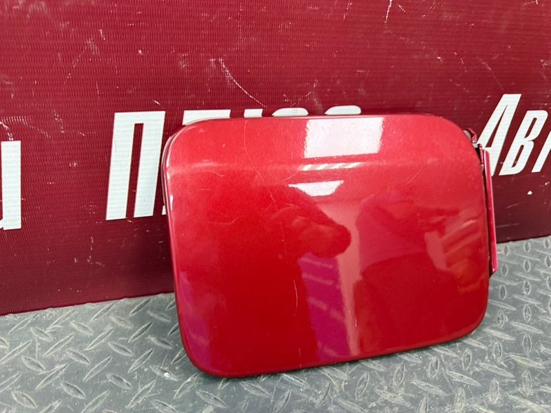 Лючок бензобака