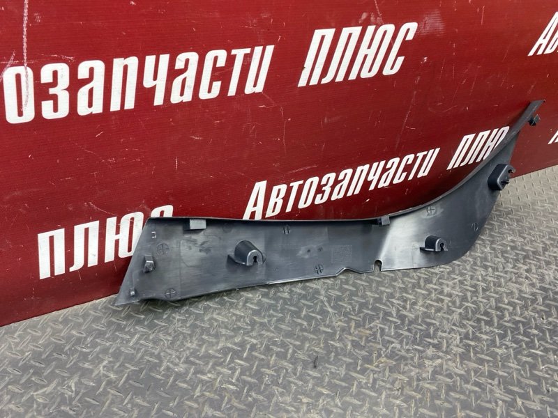 Обшивка      стойки