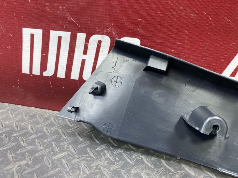 Обшивка      стойки