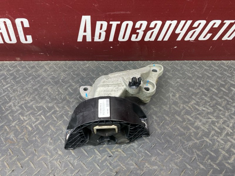 Опора двигателя