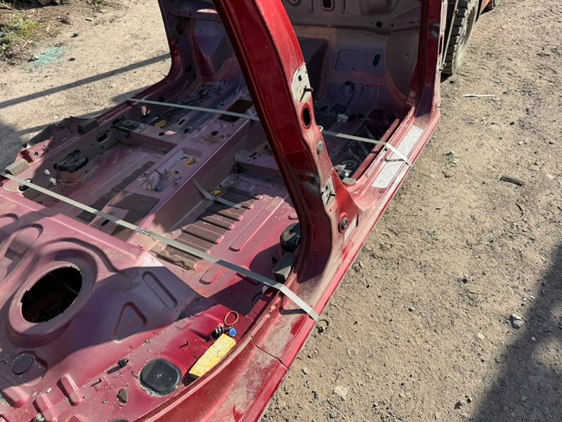 средняя стойка