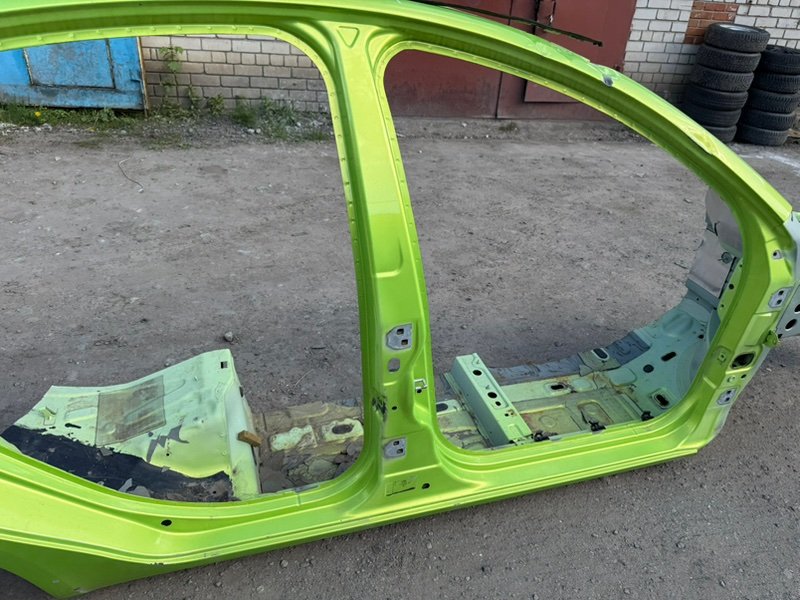 средняя стойка