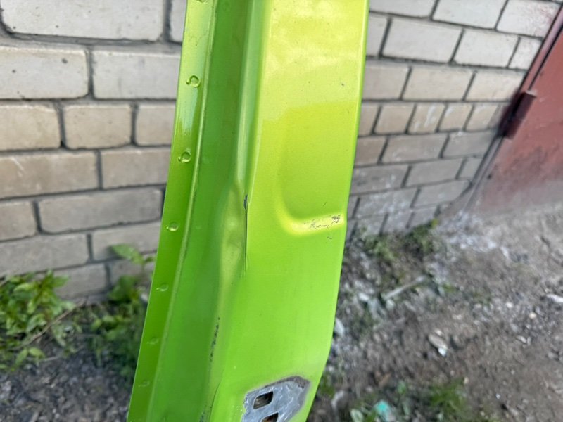 средняя стойка