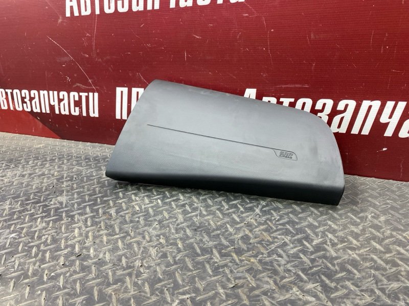 Подушка безопасности пассажира