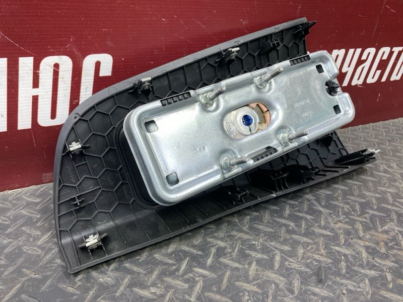 Подушка безопасности пассажира