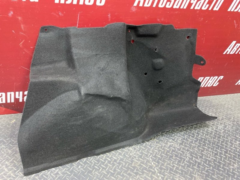 Обшивка багажника